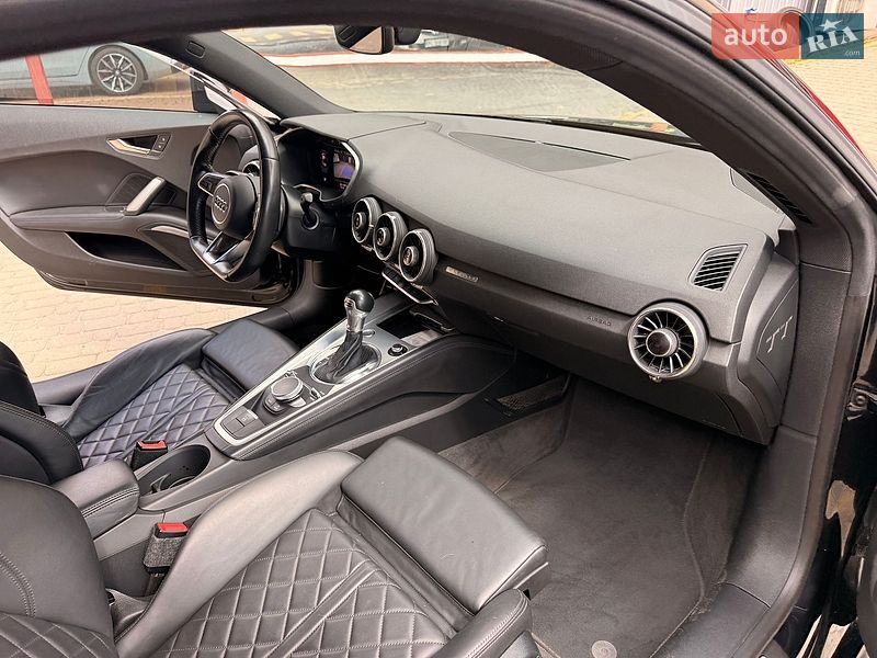 Купе Audi TT 2016 в Львове
