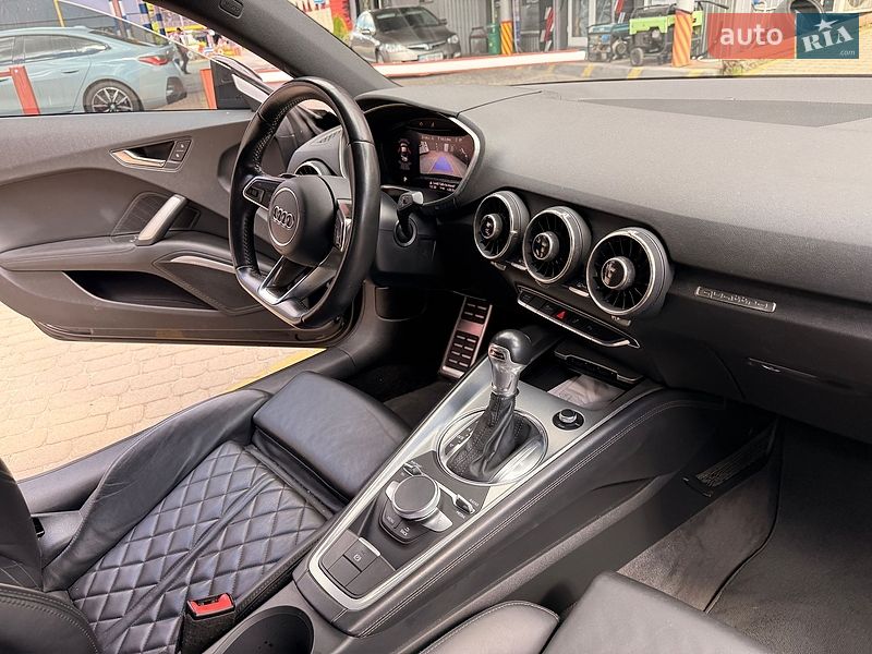 Купе Audi TT 2016 в Львове