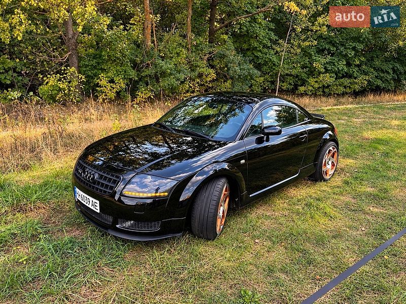 Купе Audi TT 2002 в Киеве фото Купе Audi TT 2002 в Киеве