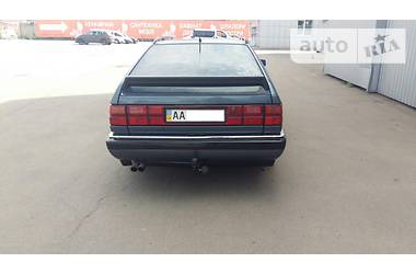 Универсал Audi V8 1990 в Киеве