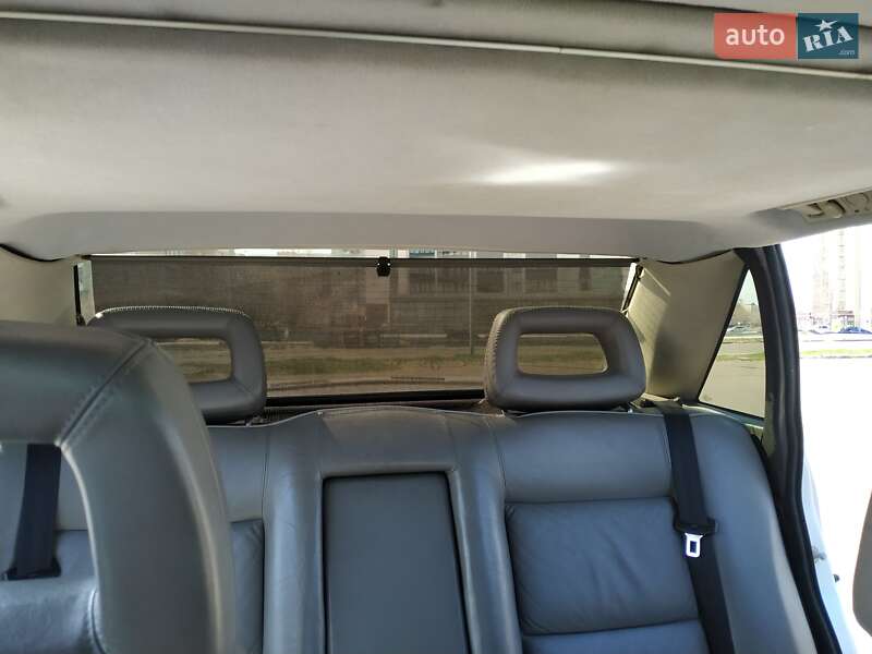 Седан Audi V8 1989 в Черкассах