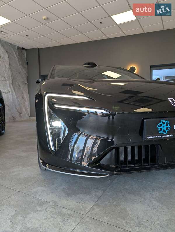 Фастбэк Avatr 06 2025 в Львове фото 7 Фастбэк Avatr 06 2025 в Львове