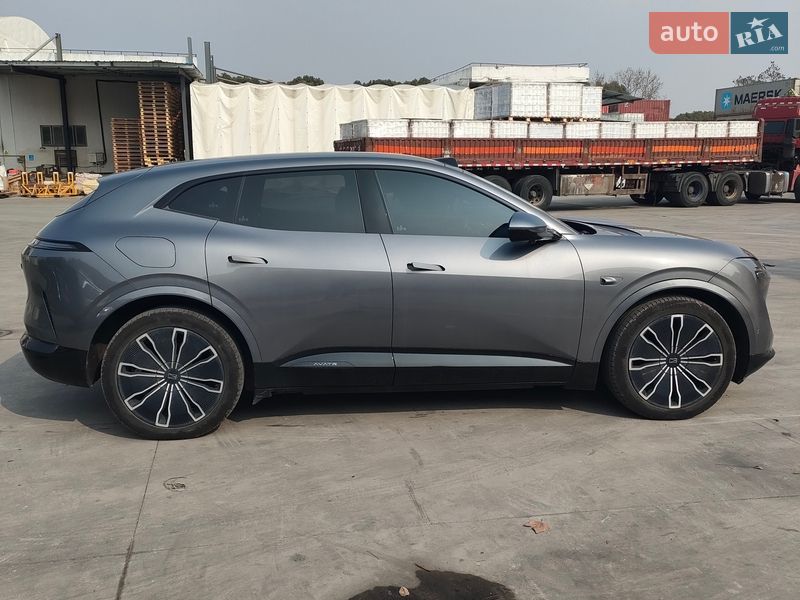 Ліфтбек Avatr 07 2024 в Києві фото 5 Ліфтбек Avatr 07 2024 в Києві