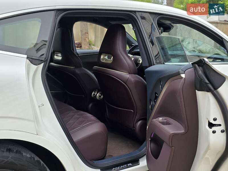 Позашляховик / Кросовер Avatr 11 2024 в Києві фото 19 Позашляховик / Кросовер Avatr 11 2024 в Києві