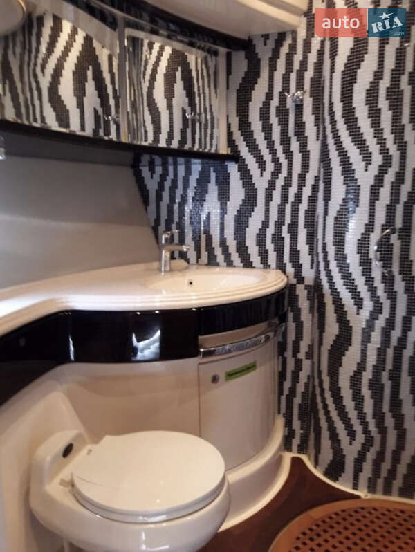 Моторная яхта Azimut 68 2001 в Киеве