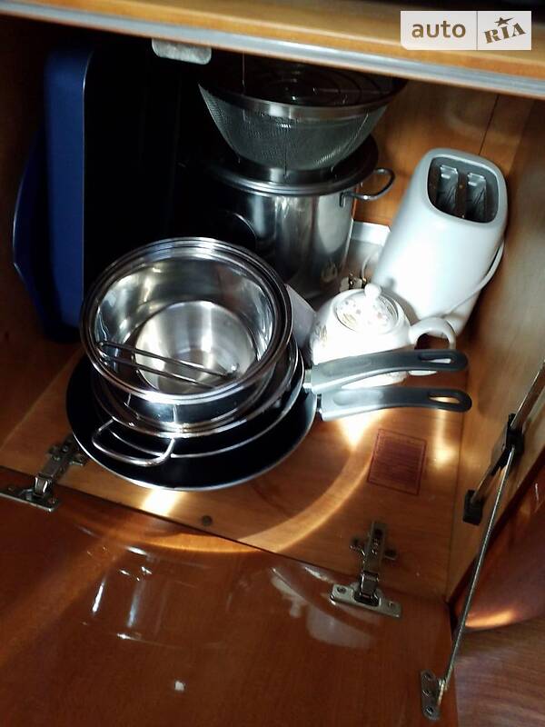 Моторная яхта Azimut Flybridge-Range 2005 в Киеве