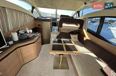 Моторна яхта Azimut Flybridge-Range 2011 в 