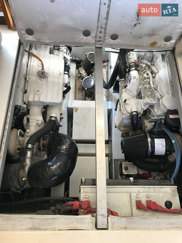 Моторна яхта Azimut Flybridge-Range 2011 в Києві фото 76 Моторна яхта Azimut Flybridge-Range 2011 в Києві