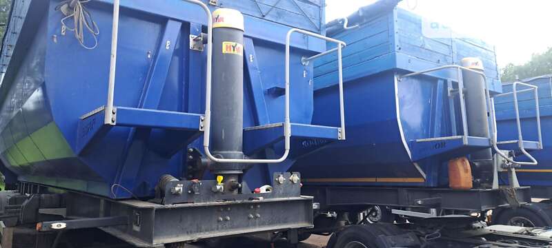 Зерновоз - напівпричіп Bador НП-С 30 2003 в Талалаївці