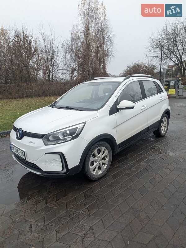 Внедорожник / Кроссовер BAIC EC5 2019 в Ровно фото 2 Внедорожник / Кроссовер BAIC EC5 2019 в Ровно