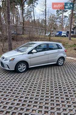 Хэтчбек BAIC Senova D20 2018 в 