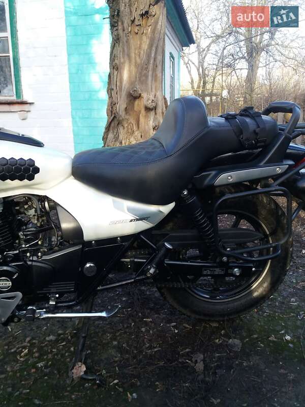 Мотоцикл Круизер Bajaj Avenger 2020 в Новгородке