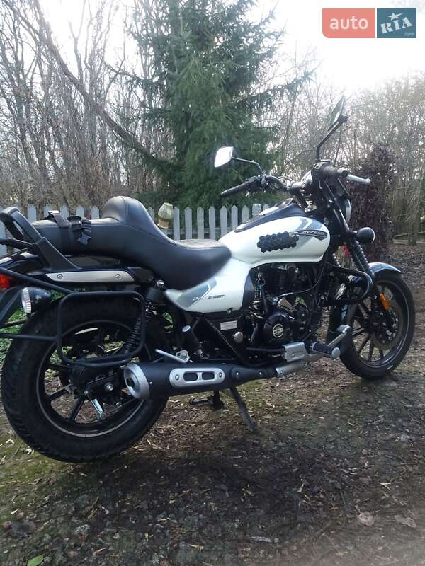 Мотоцикл Круизер Bajaj Avenger 2020 в Новгородке