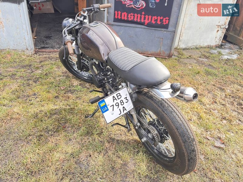 Кафе рейсер Bajaj Boxer 150 2020 в Калиновке