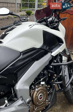 Мотоцикл Спорт-туризм Bajaj Dominar 400 2019 в 