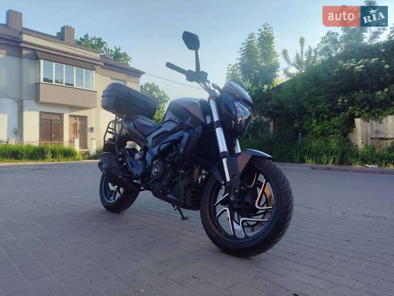 Bajaj Dominar 400 2019