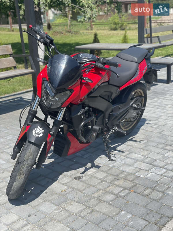 Мотоцикл Классік Bajaj Dominar 400 2018 в 