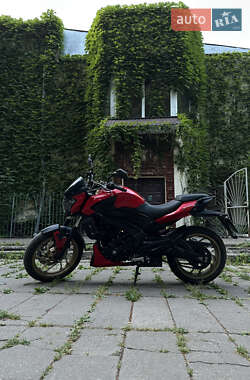 Мотоцикл Спорт-туризм Bajaj Dominar 400 2018 в 