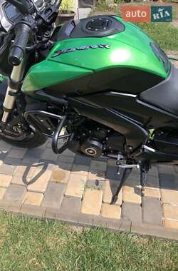 Мотоцикл Без обтекателей (Naked bike) Bajaj Dominar 400 2024 в 