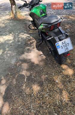 Мотоцикл Без обтекателей (Naked bike) Bajaj Dominar 400 2024 в 