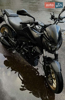 Мотоцикл Спорт-туризм Bajaj Dominar 400 2018 в 