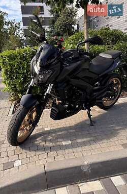 Мотоцикл Без обтекателей (Naked bike) Bajaj Dominar 400 2018 в 