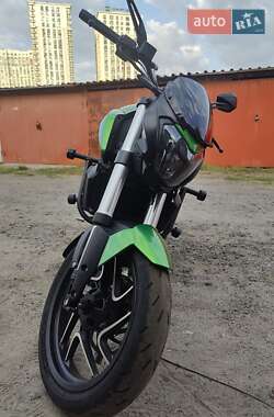 Мотоцикл Без обтекателей (Naked bike) Bajaj Dominar 400 2019 в 