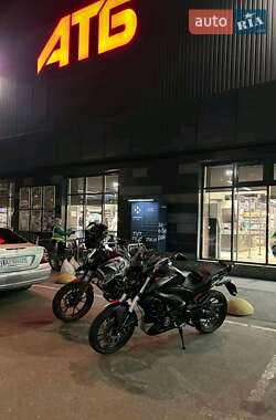 Мотоцикл Кастом Bajaj Dominar 400 2020 в 