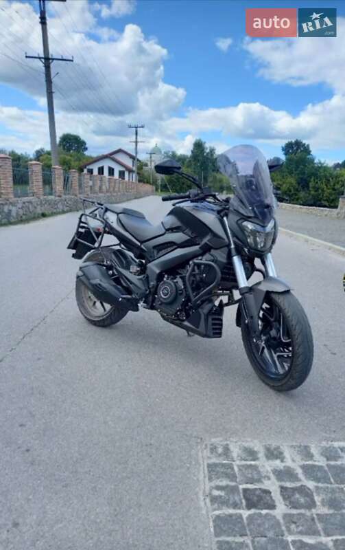 Мотоцикл Кастом Bajaj Dominar 400 2020 в 