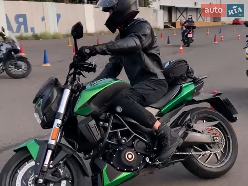 Мотоцикл Без обтекателей (Naked bike) Bajaj Dominar 400 2019 в Николаеве