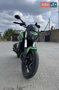 Мотоцикл Без обтекателей (Naked bike) Bajaj Dominar D400 2021 в 