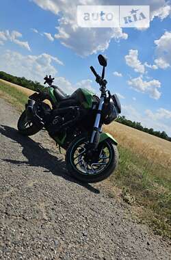 Мотоцикл Без обтекателей (Naked bike) Bajaj Dominar D400 2019 в Новониколаевке