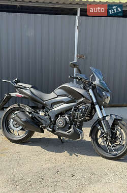 Мотоцикл Без обтекателей (Naked bike) Bajaj Dominar D400 2024 в 