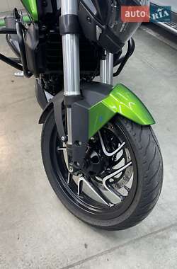 Грузовые мотороллеры, мотоциклы, скутеры, мопеды Bajaj Dominar D400 2023 в 