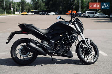 Мотоцикл Без обтекателей (Naked bike) Bajaj Dominar D400 2020 в 