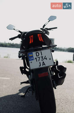 Мотоцикл Без обтекателей (Naked bike) Bajaj Dominar D400 2020 в 