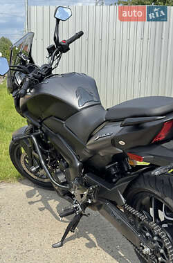 Мотоцикл Без обтекателей (Naked bike) Bajaj Dominar D400 2023 в 