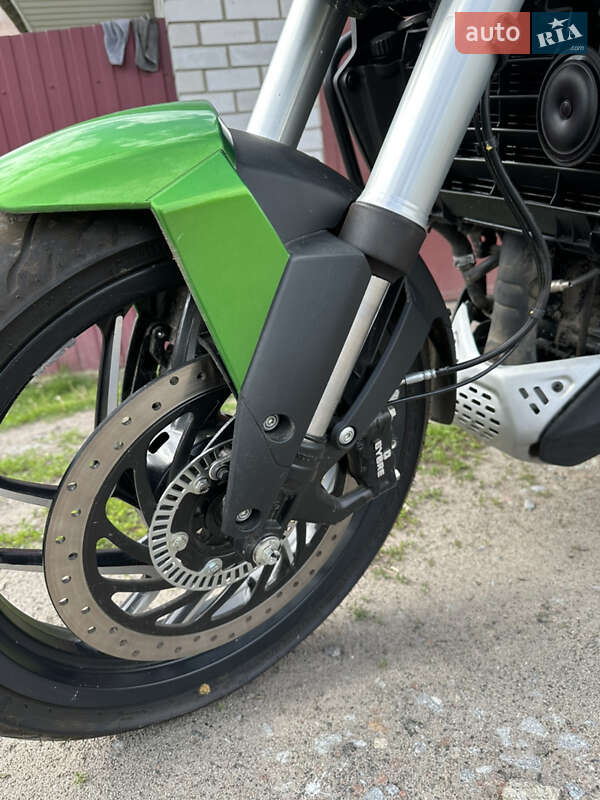 Спортбайк Bajaj Dominar D400 2023 в Бобровице