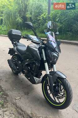 Мотоцикл Без обтекателей (Naked bike) Bajaj Dominar D400 2024 в 