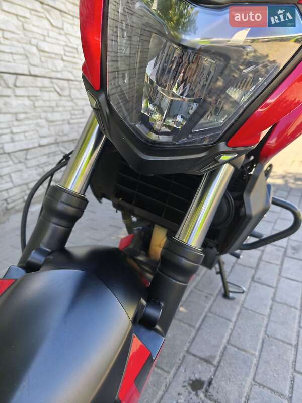 Мотоцикл Классік Bajaj Dominar D400 2018 в Дніпрі