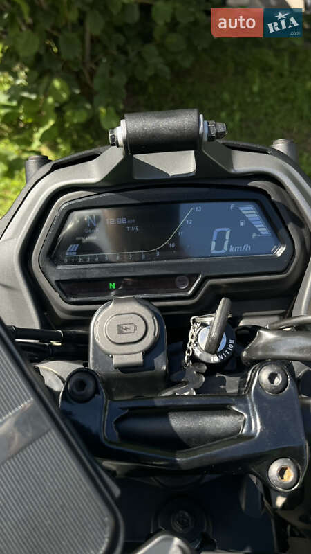 Мотоцикл Туризм Bajaj Dominar D400 2024 в Киеве