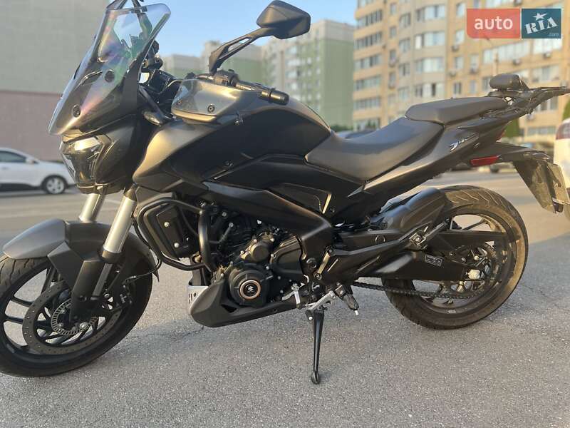 Bajaj Dominar D400 2024