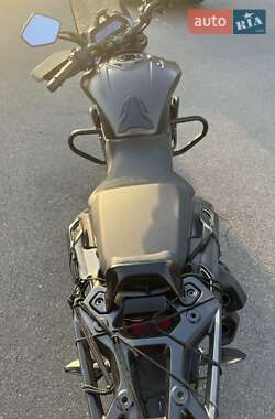 Мотоцикл Без обтекателей (Naked bike) Bajaj Dominar D400 2024 в 