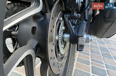 Мотоцикл Без обтекателей (Naked bike) Bajaj Dominar D400 2024 в 