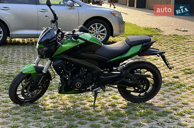 Мотоцикл Без обтекателей (Naked bike) Bajaj Dominar D400 2020 в 