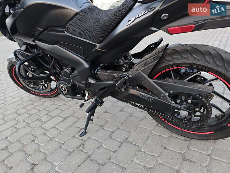 Мотоцикл Без обтекателей (Naked bike) Bajaj Dominar D400 2022 в Львове