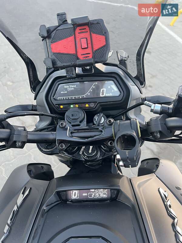 Мотоцикл Без обтекателей (Naked bike) Bajaj Dominar D400 2022 в Черновцах