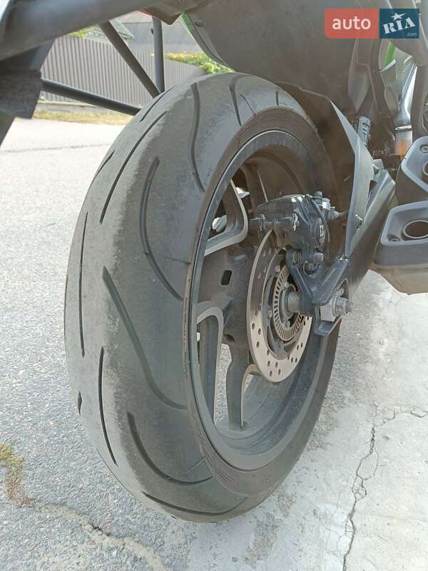 Мотоцикл Классік Bajaj Dominar D400 2020 в Немішаєве