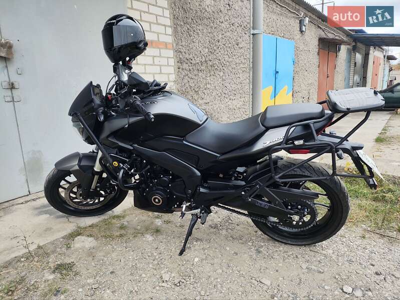 Мотоцикл Без обтекателей (Naked bike) Bajaj Dominar D400 2021 в 