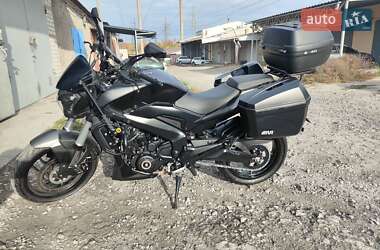 Мотоцикл Без обтекателей (Naked bike) Bajaj Dominar D400 2021 в 